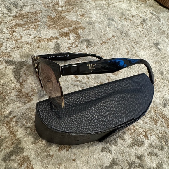 Black and Gold Prada Sunglasses - Picture 7 of 8